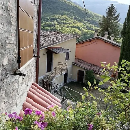 Casetta Dei Sibillini Фьястра